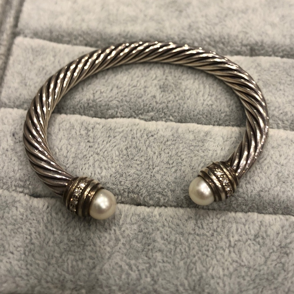 SOLD David Yurman diamond and pearl bracelet - Picture 1 of 3